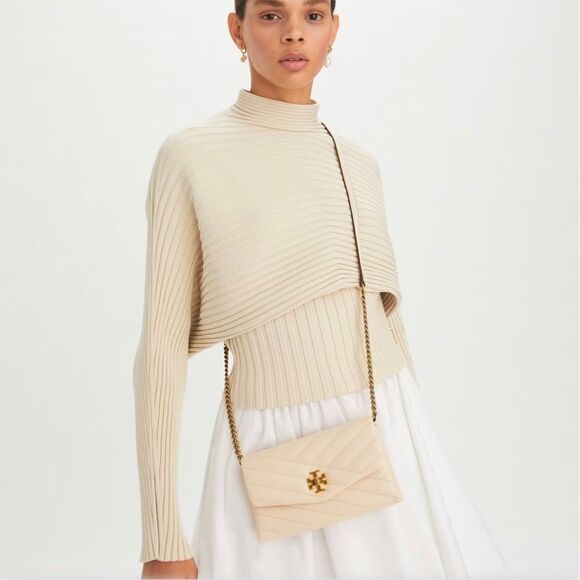 Tory Burch Kira Chevron Leather Wallet-On-Chain Bag - Picture 2 of 16